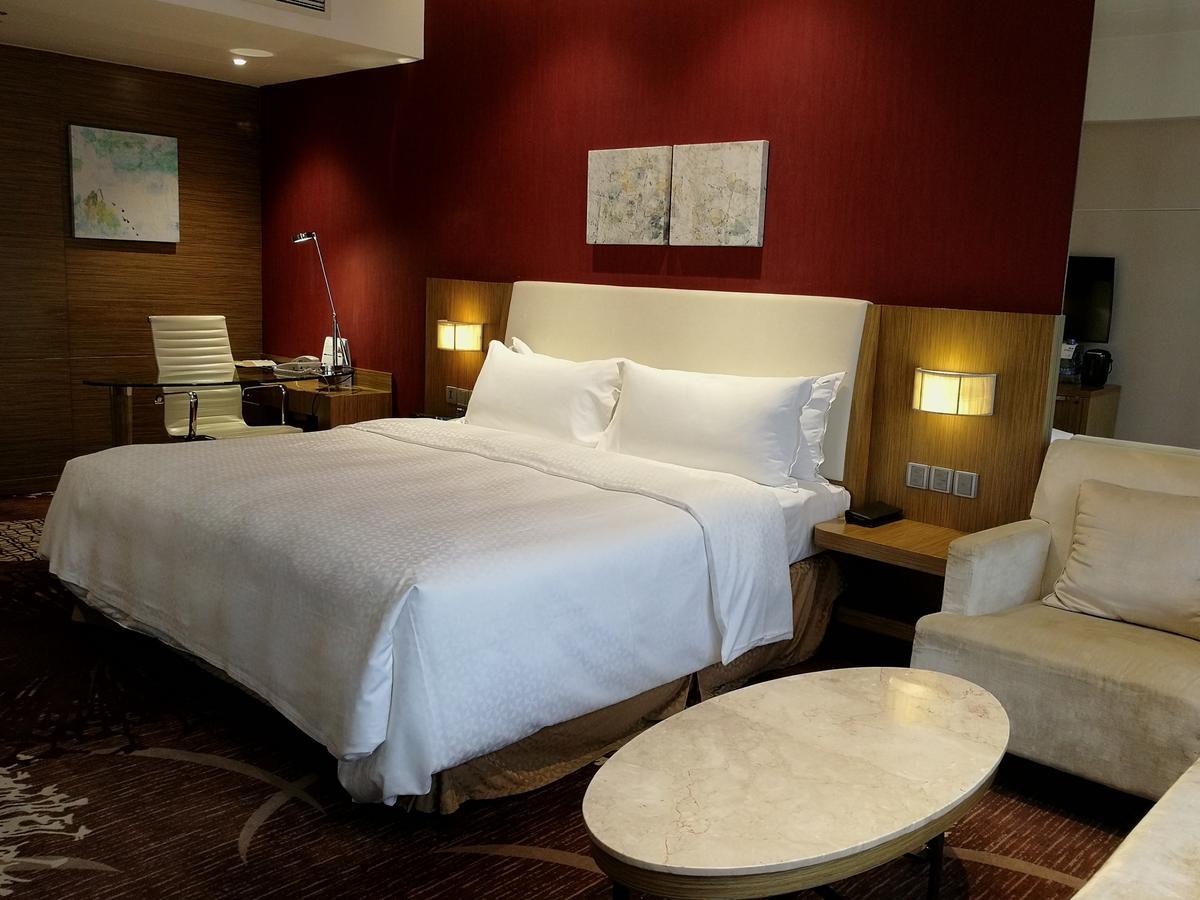 Four Points By Sheraton Tai'An Tai'an  Exteriör bild