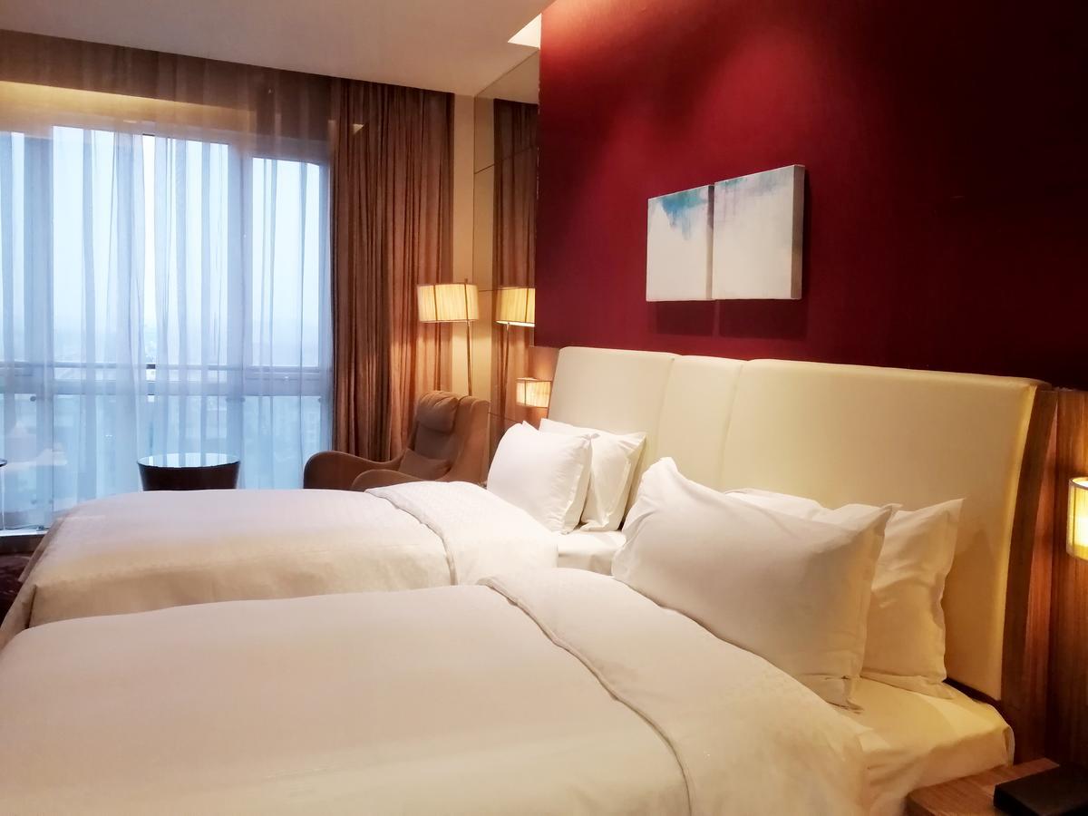 Four Points By Sheraton Tai'An Tai'an  Exteriör bild